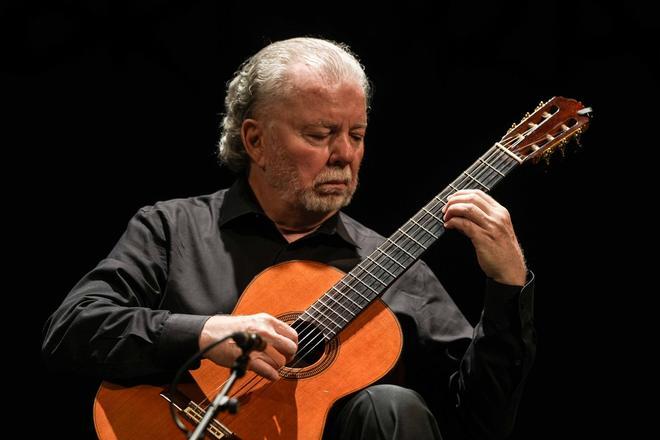 Barrueco da una clase maestra en el Festival de la Guitarra