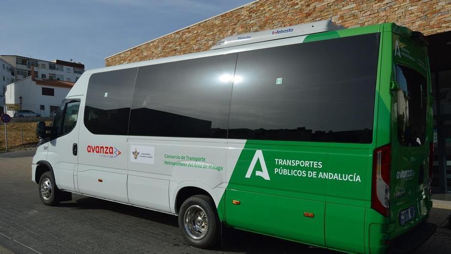 Alhaurín el Grande inaugura una línea de autobús a demanda hasta el Hospital del Guadalhorce