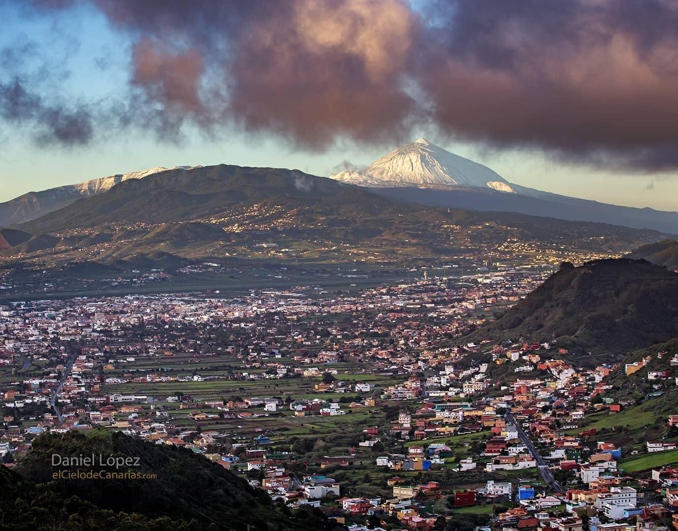 Así luce el Teide nevado