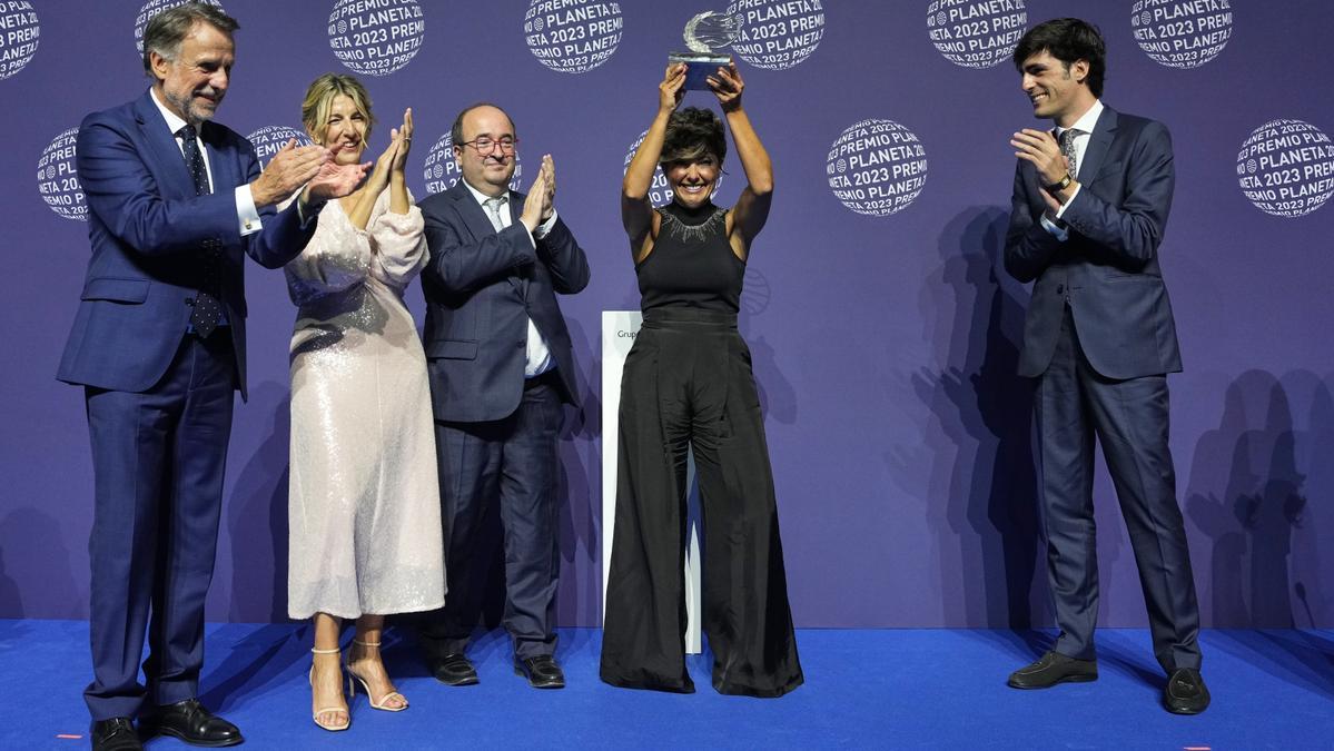 Sonsoles Ónega gana el Premio Planeta con una novela generacional gallega
