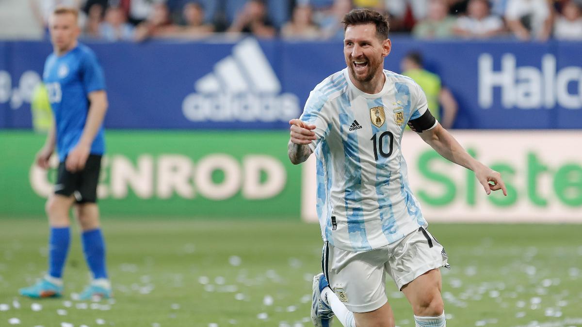 Messi marcó cinco goles contra Estonia Messi marcó cinco goles contra Estonia