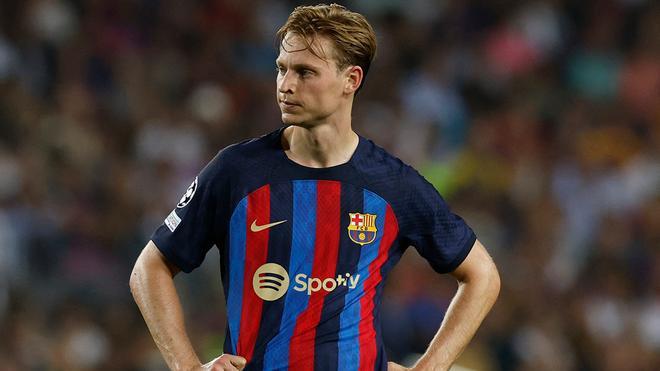 Frenkie de Jong, a pesar de haber ganado protagonismo en los últimos encuentros, goza de un gran cartel en Europa y al Barça le interesaría una venta cuantiosa para reforzar la plantilla