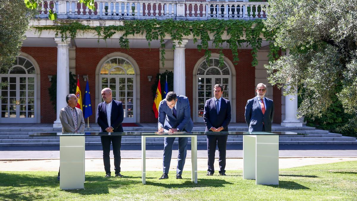 Sánchez sobre las pensiones: “Comenzamos a saldar los principales compromisos del Gobierno con los pensionistas”