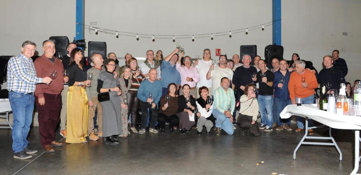 Los socios de la asociación recibieron el tradicional aguinaldo de Navidad.