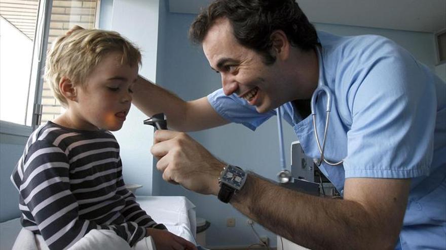 Los pediatras extremeños urgen medidas ante el déficit en los centros de salud