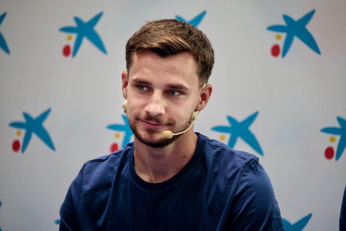 El CD Tenerife presenta a tres de sus fichajes veraniegos