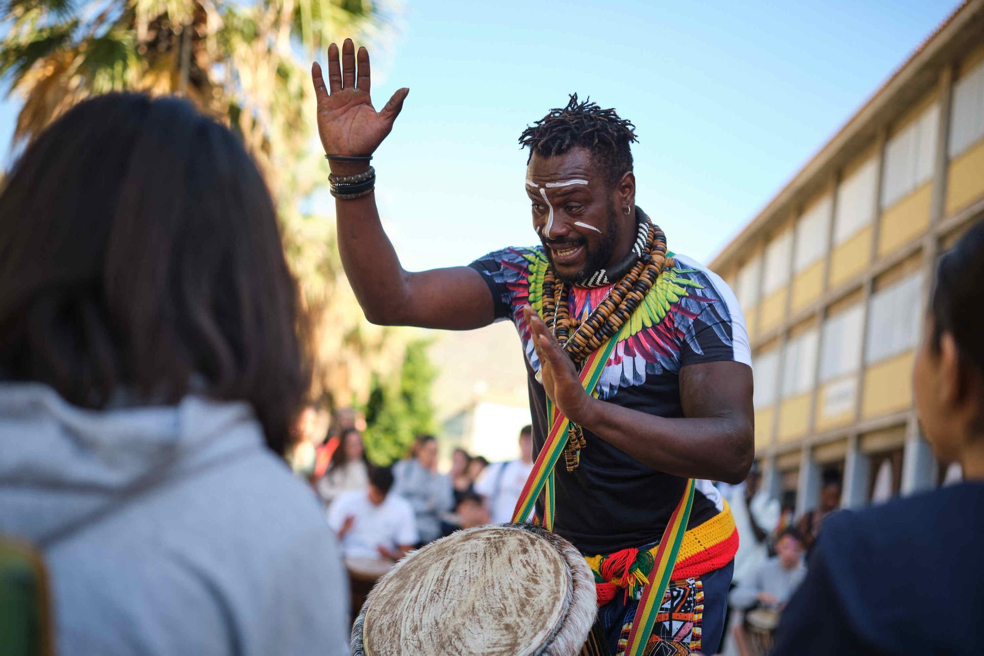 El IES Anaga celebra el día de África