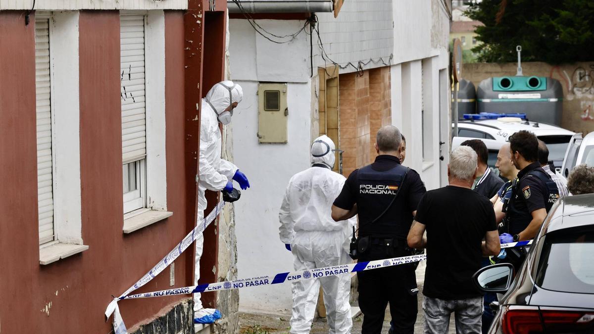 Hallan el cadáver de una persona en una casa de Gijón