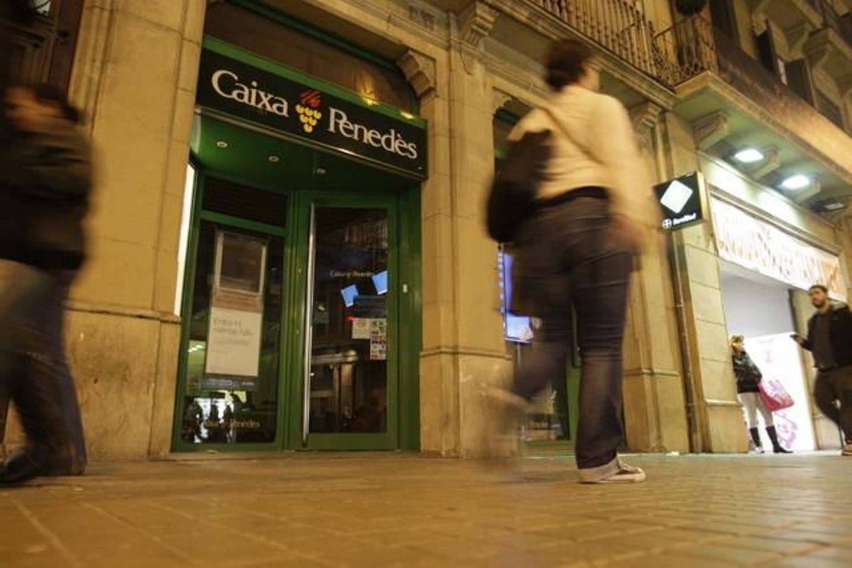 Una oficina de Caixa Penedès a Barcelona. Una oficina de Caixa Penedès a Barcelona.