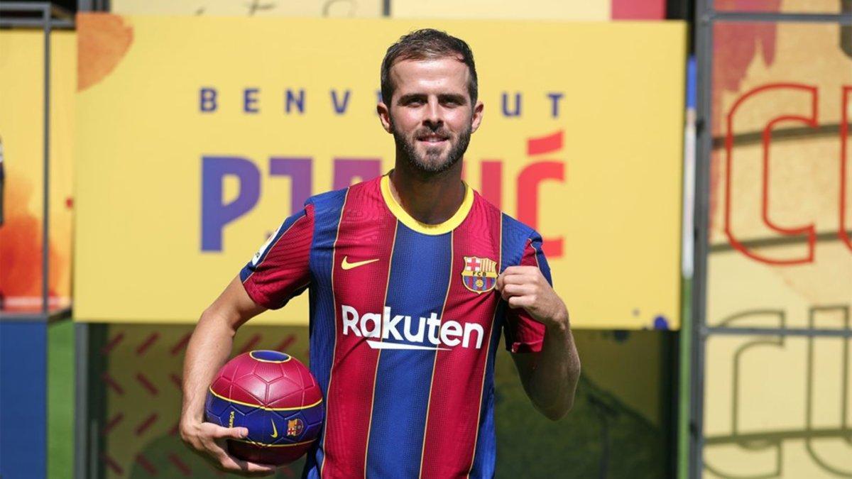 Pjanic, en una imagen de su presentación