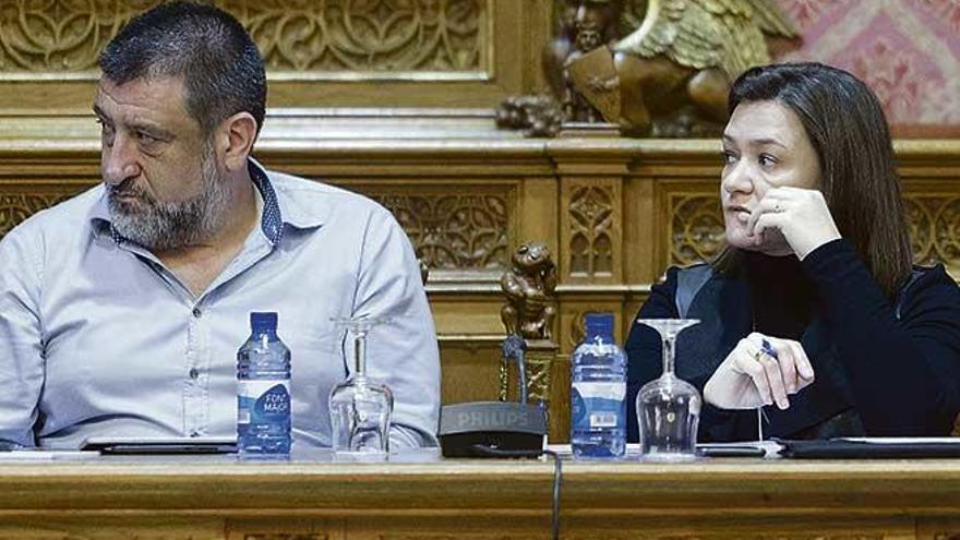 Jurado (Podemos) y Garrido (PSIB) no les gustó nada que Ensenyat (Més) les desautorizara.