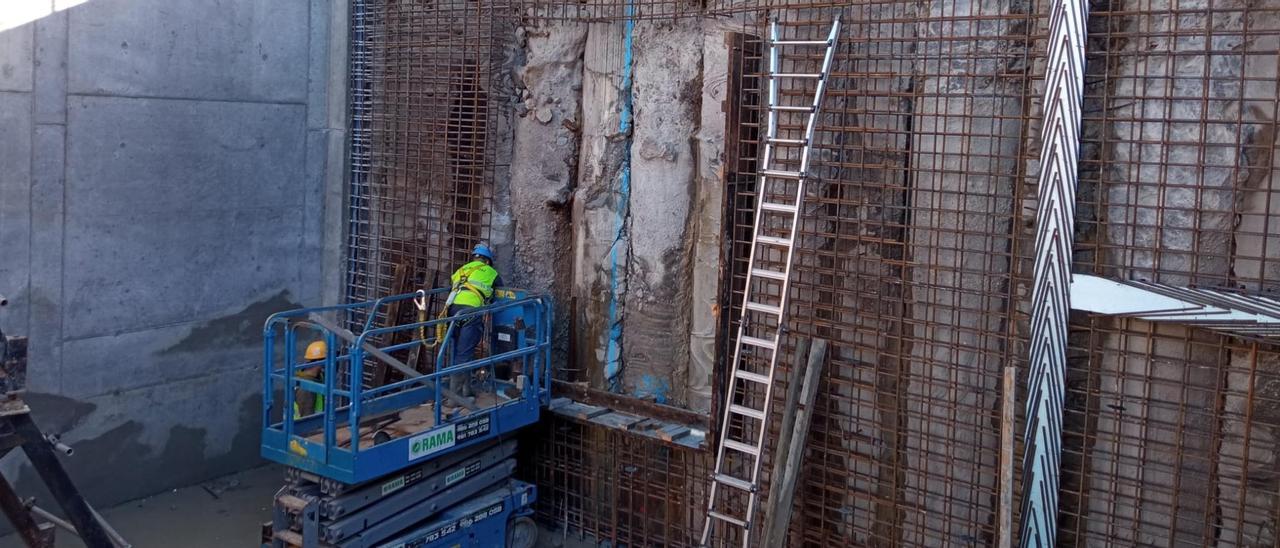 Pozo de ataque ya excavado, donde se instalará la tuneladora.