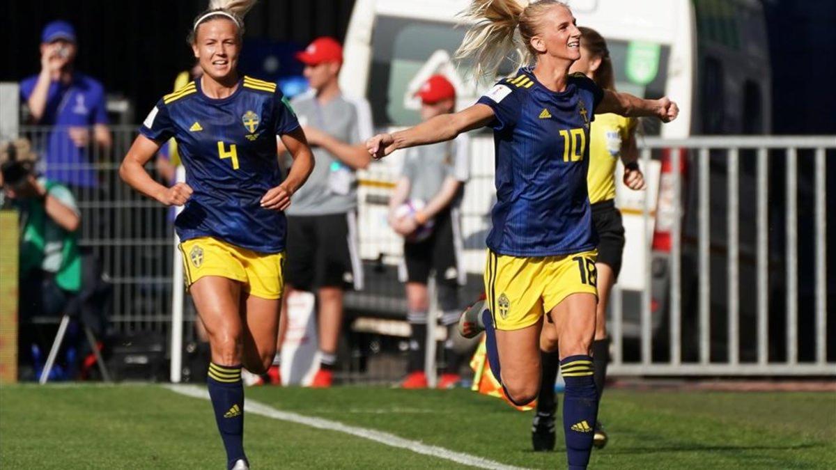 Jakobsson celebra su gol ante Alemania