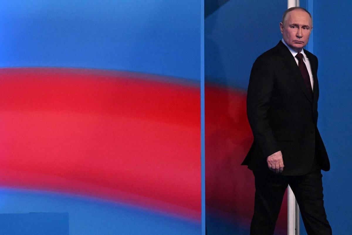 El Kremlin llegeix la victòria de Putin com un aval per mantenir la guerra a Ucraïna El Kremlin llegeix la victòria de Putin com un aval per mantenir la guerra a Ucraïna