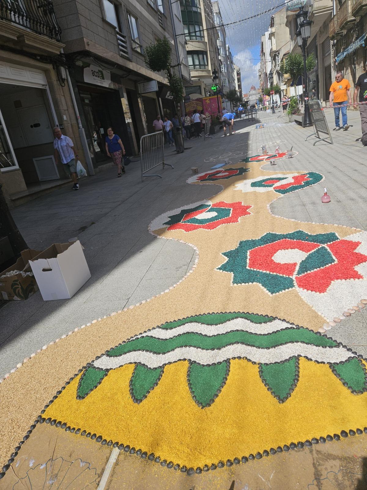 Los alfombristas de Cunchas e Flores, de Bueu, el Corpus San Paio 2026 en A Estrada