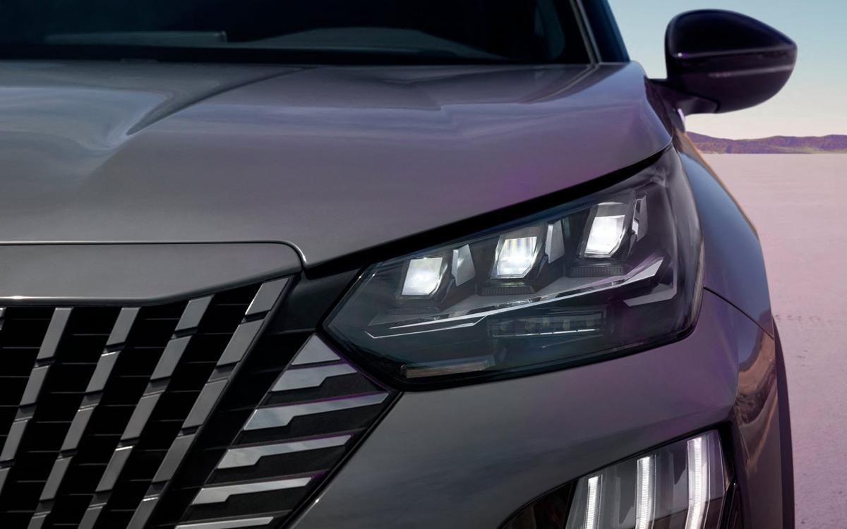 Peugeot E-2008