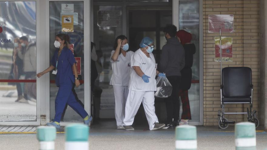 La falta de enfermeras pone en jaque las Urgencias del General de Castelló