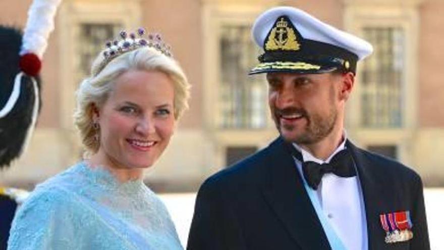 Mette-Marit, cara a cara avui amb els ducs de Luxemburg després de ridiculitzar el seu casament amb Epstein
