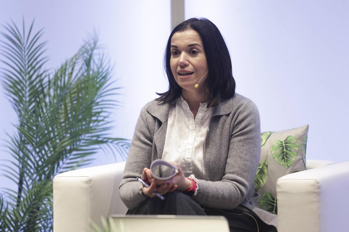 Patricia López Vicente, directora general del Centro Tecnológico Idonial, en la Semana de la Ciencia "Margarita Salas"