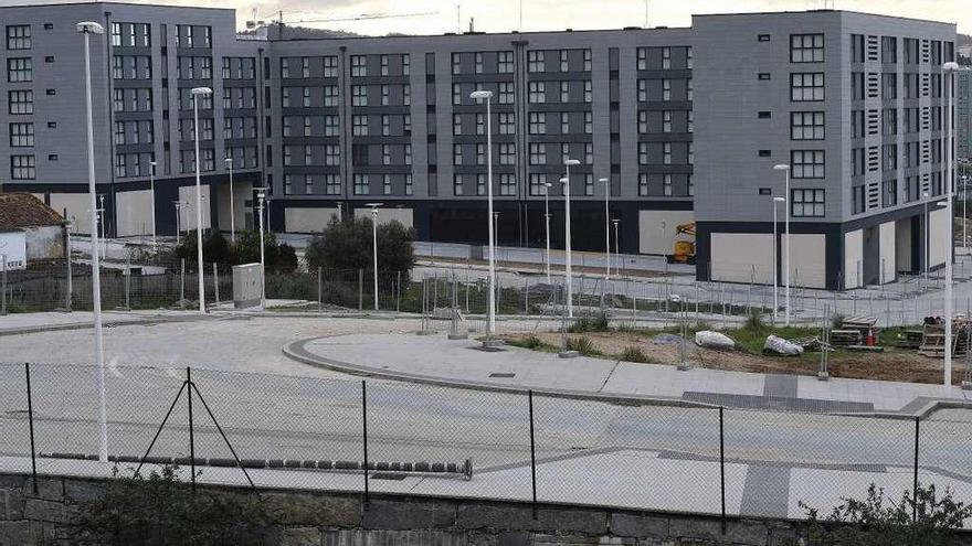 Uno de los edificios de las cooperativas en el parque ofimático.