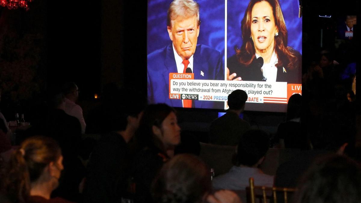 Las encuestas después del debate Kamala Harris- Donald Trump: ¿a quién dan por vencedor?