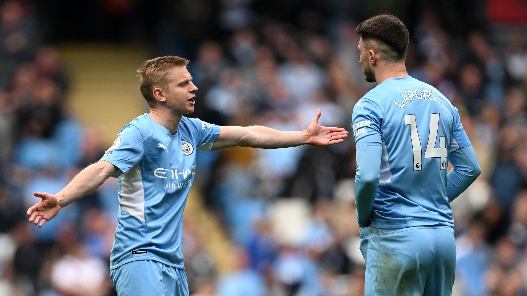 Zinchenko, titular por el carril izquierdo