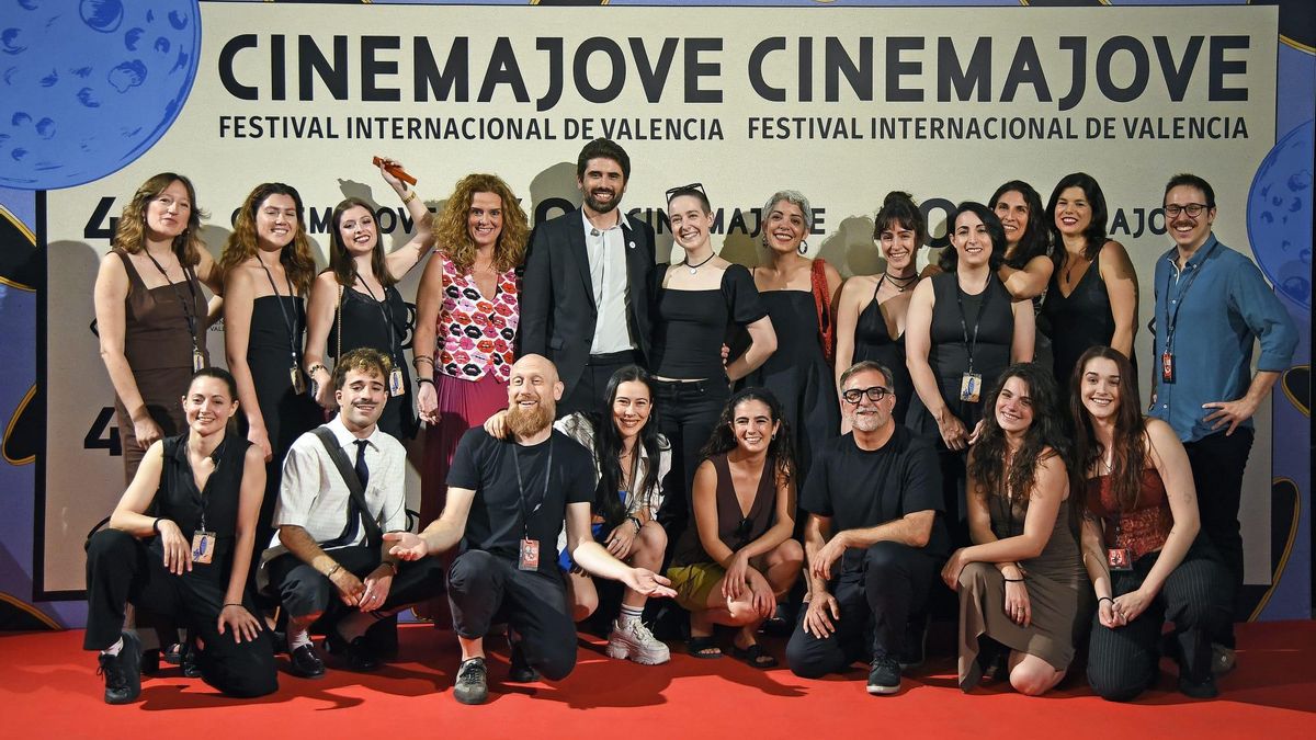 Cinema Jove premia con la ‘Luna de Valencia’ la película ‘Aquel verano en París’, de Valentine Cadic