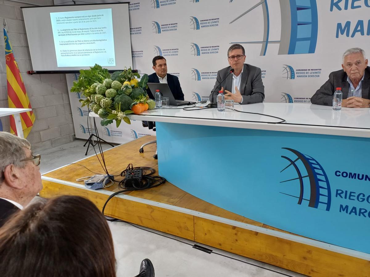 Jornada conmenorativa del Día Mundial del Agua en la Comunidad de Riegos de Levante Margen Derecha en Rojales Jornada conmenorativa del Día Mundial del Agua en la Comunidad de Riegos de Levante Margen Derecha en Rojales