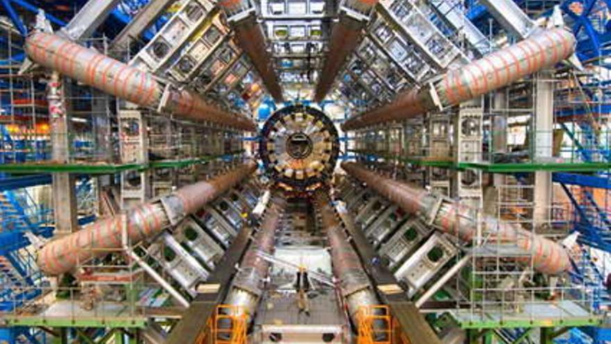 El LHC ya es el acelerador de partículas más potente del mundo