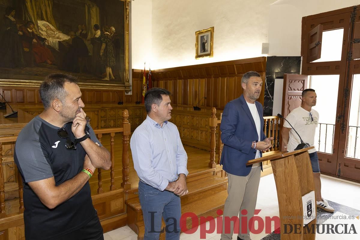 Recepción de los equipos de fútbol de las Escuelas Municipales de Caravaca que han conseguido ascenso