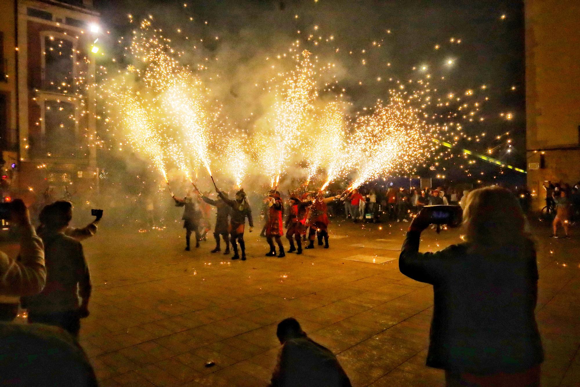 GALERÍA: Las mejores imágenes de los 'correfocs' el último día de fiestas en Vila-real