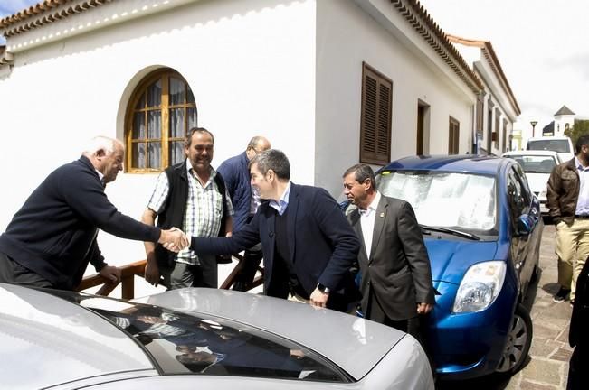 VISITA DE FERNANDO CLAVIJO A TEJEDA