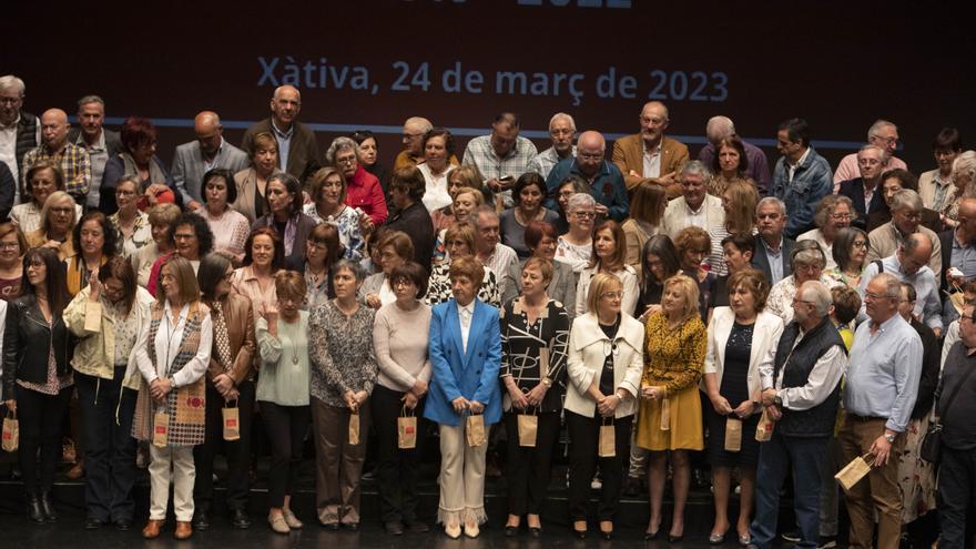 Homenaje a 379 sanitarios jubilados en el Departamento Xàtiva-Ontinyent