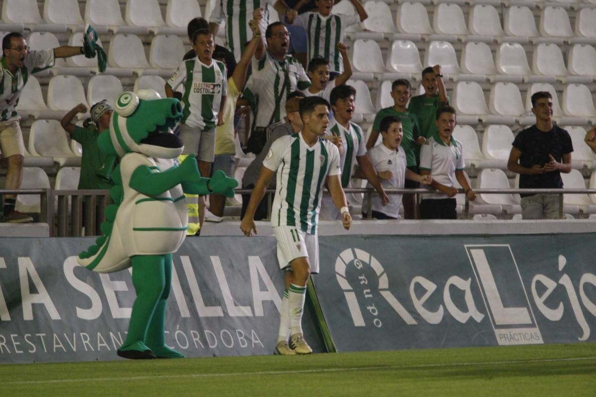 Las imágenes del Córdoba CF- Club Recreativo Granada