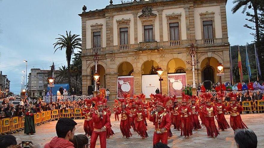 Un momento del desfile del Antroxu de 2015.