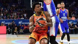 Un Valencia Basket herido tumba al campeón en Turquía (91-92)