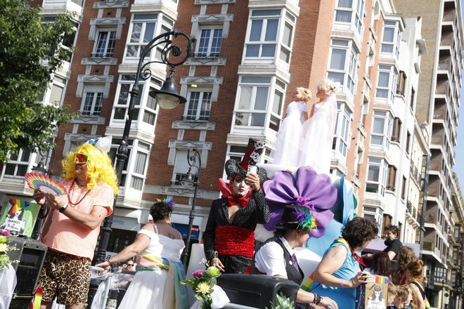 Así fue el desfile del Orgullo en Gijón (en imágenes)