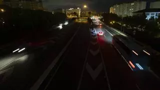El Ayuntamiento de Alicante asume la iluminación del acceso sur desde la autovía tras casi dos décadas a oscuras
