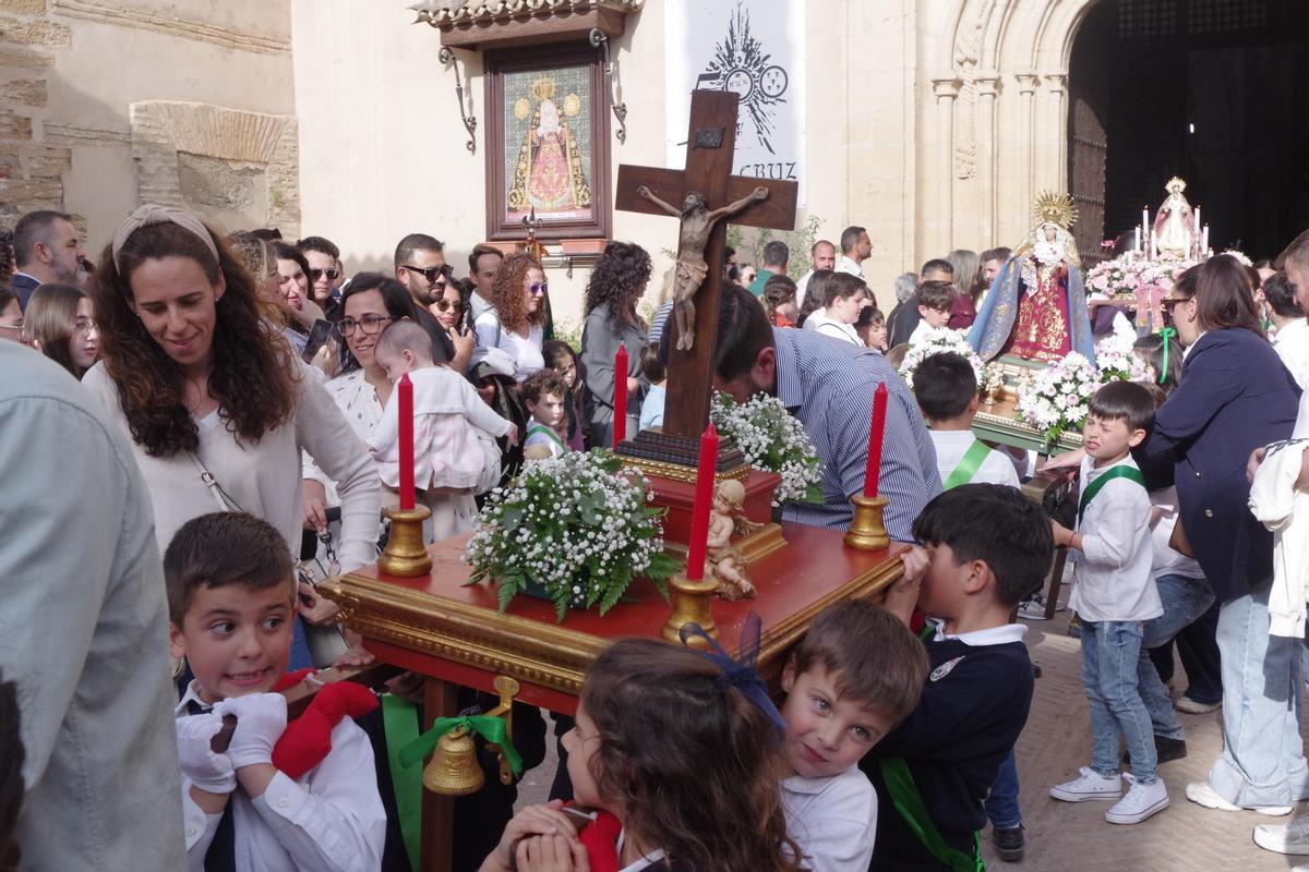 Fotos de la procesión de tronos chicos de Antequera