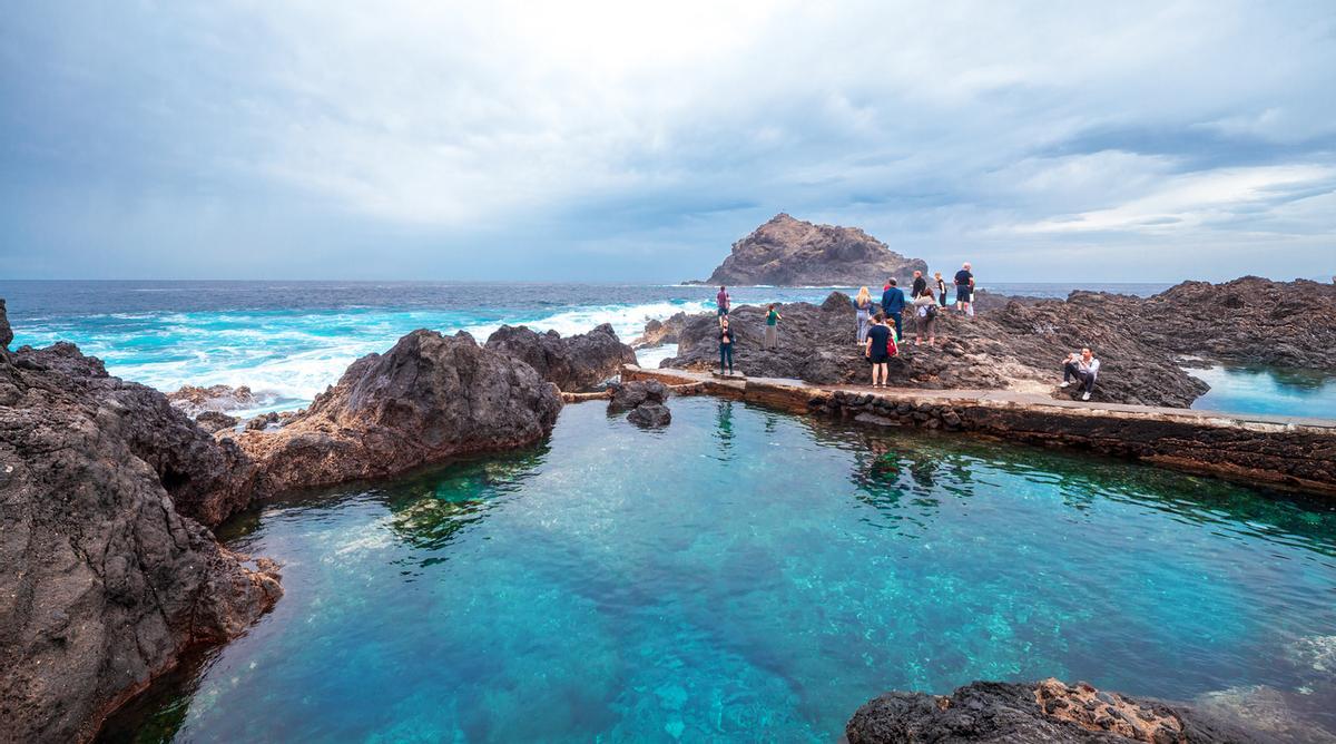Las piscinas naturales de El Caletón