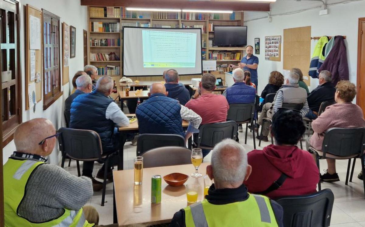Curso de la Asociación Forestal de Galicia en Castelo. |  LOC