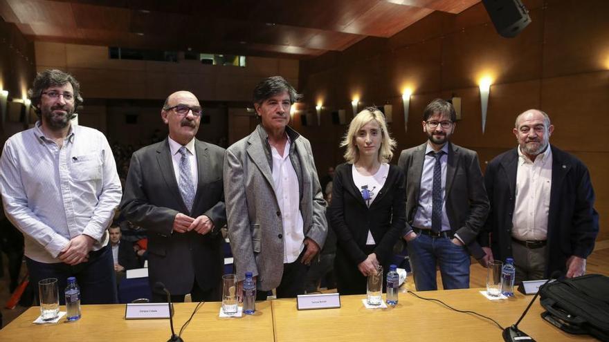 Carlos López Otín en un acto del Instituto Asturiano de Oncología