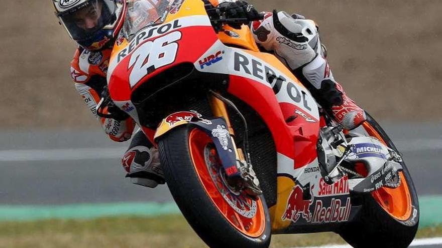 Dani Pedrosa defiende en Jerez la primera plaza con éxito y suficiencia