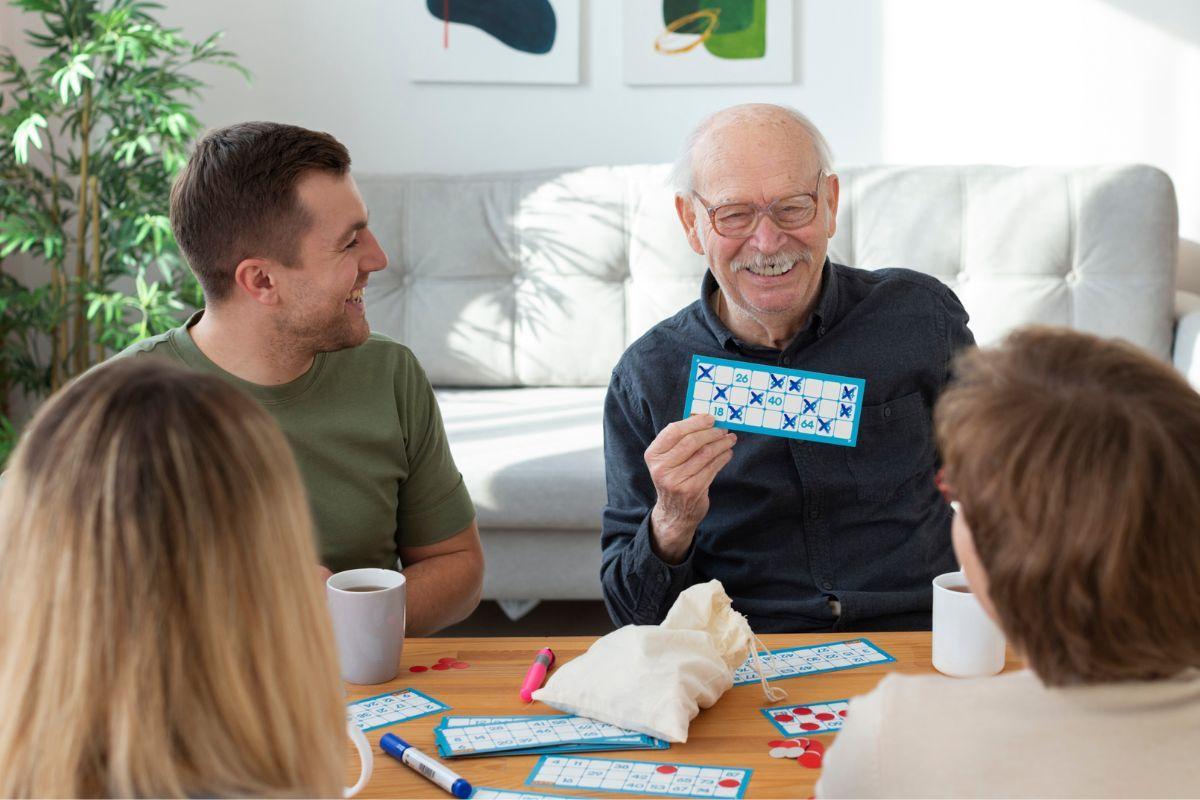 Guatafac, Quick Stop, Cluedo y otros 9 juegos de mesa para disfrutar en grupo