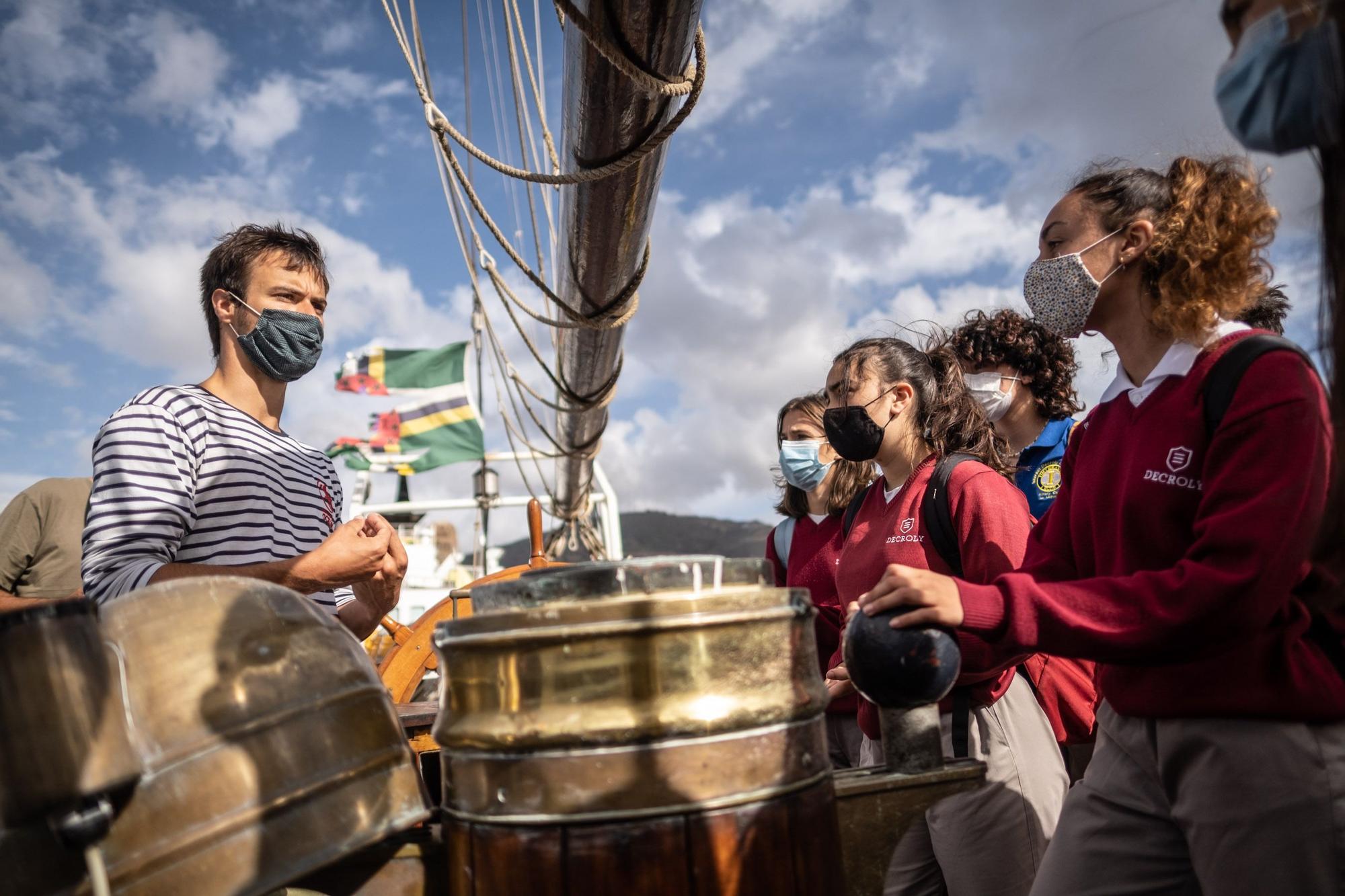 Visita a Tenerife del velero de la ONG medioambiental ‘Wings of the Ocean’