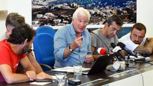 Rueda de prensa de Open Arms con su fundador Oscar Camps y el actor Richard Gere