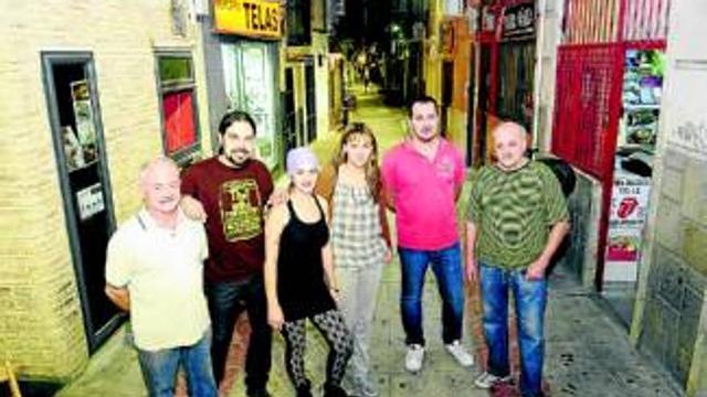 La calle Los Vinos abrirá también a mediodía con oferta de tapas
