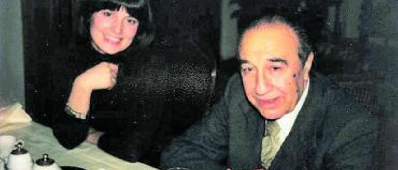 Georgina y Suárez, en casa de Martinón, 1979.