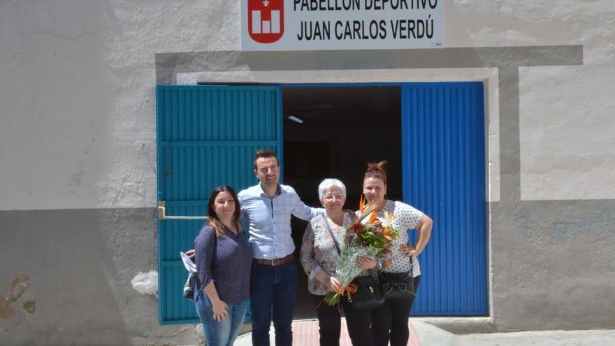 Inauguración del cartel con el nombre de Juan Carlos Verdú.