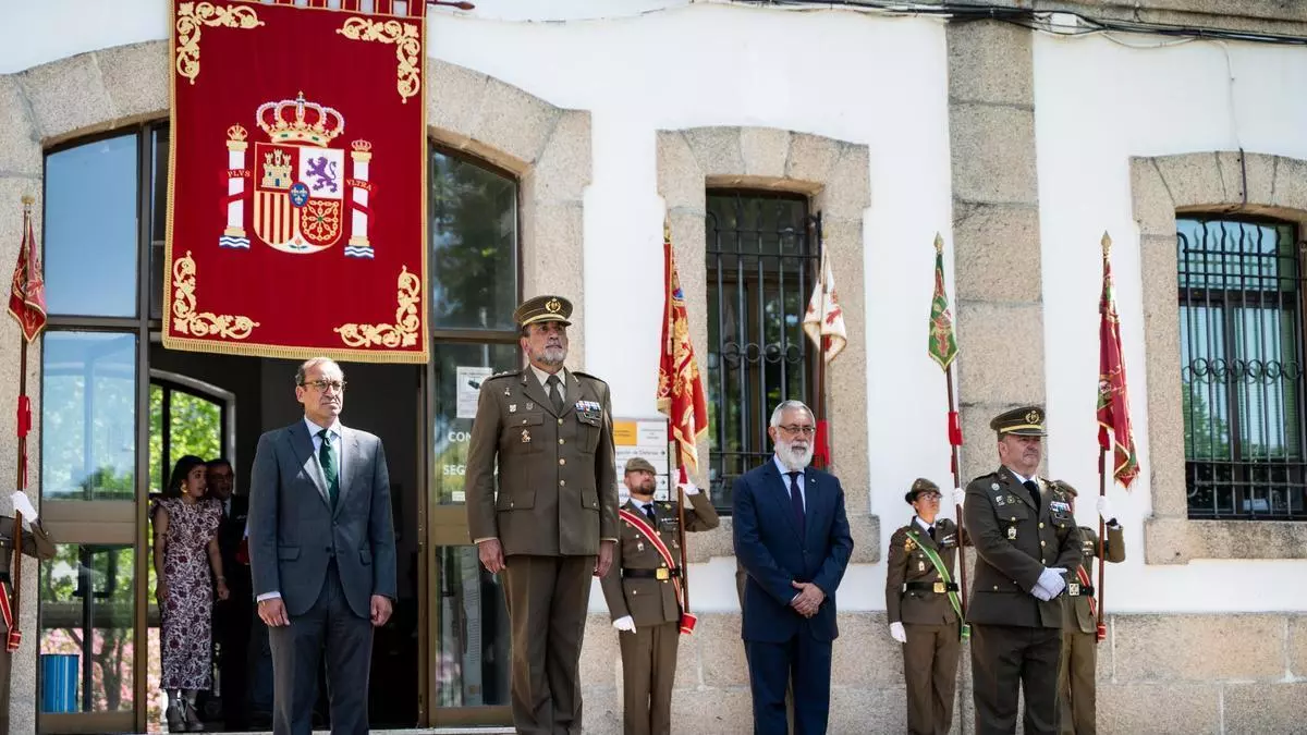 Treinta años de servicio: Cáceres festeja el aniversario de su Subdelegación de Defensa, que celebra el aumento de solicitudes de ingreso